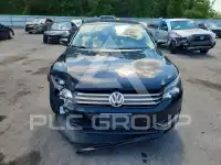 2013 Volkswagen Passat photo