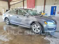 2013 Volkswagen Passat фото