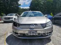 2013 Volkswagen Passat фото