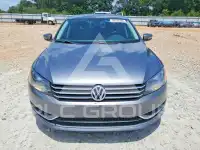 2013 Volkswagen Passat фото