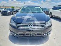 2013 Volkswagen Passat фото