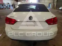 2013 Volkswagen Passat фото