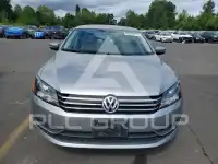 2013 Volkswagen Passat фото