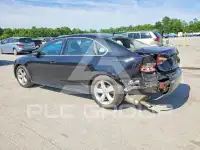 2013 Volkswagen Passat photo