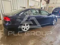 2013 Volkswagen Passat фото