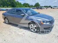 2013 Volkswagen Passat фото