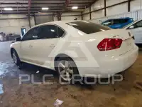 2013 Volkswagen Passat фото