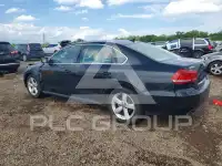 2013 Volkswagen Passat photo