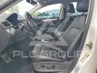 2013 Volkswagen Passat photo