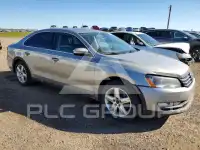 2013 Volkswagen Passat фото