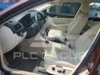 2013 Volkswagen Passat photo