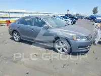 2013 Volkswagen Passat фото