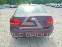 2013 Volkswagen Passat фото