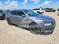 2013 Volkswagen Passat фото