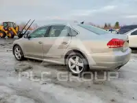 2013 Volkswagen Passat photo
