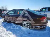 2013 Volkswagen Passat photo