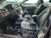 2013 Volkswagen Passat photo