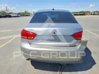 2013 Volkswagen Passat фото