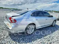 2013 Volkswagen Passat фото
