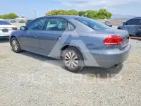 2013 Volkswagen Passat photo