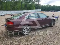 2013 Volkswagen Passat photo