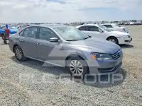 2013 Volkswagen Passat photo