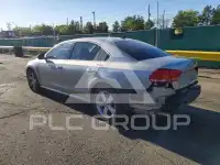 2013 Volkswagen Passat photo