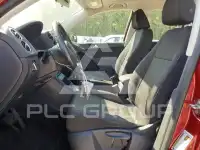 2013 Volkswagen Tiguan photo