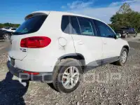 2013 Volkswagen Tiguan photo