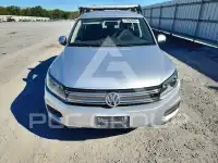 2013 Volkswagen Tiguan фото