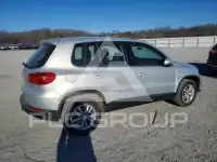2013 Volkswagen Tiguan photo