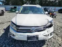 2013 Volkswagen Tiguan фото
