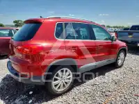 2013 Volkswagen Tiguan photo