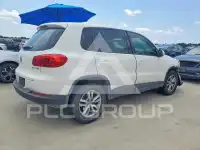 2013 Volkswagen Tiguan photo