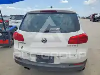 2013 Volkswagen Tiguan photo