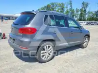 2013 Volkswagen Tiguan фото