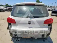 2013 Volkswagen Tiguan photo