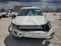 2013 Volkswagen Tiguan photo