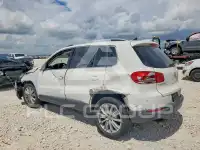 2013 Volkswagen Tiguan photo
