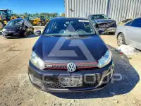 2013 Volkswagen GTI photo