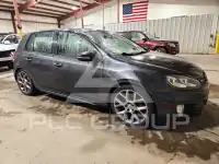 2013 Volkswagen GTI photo