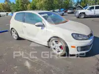 2013 Volkswagen GTI photo