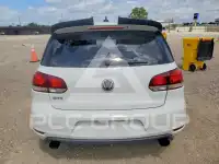2013 Volkswagen GTI фото
