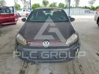 2013 Volkswagen GTI фото