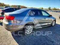 2013 Volkswagen Jetta photo