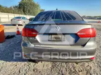 2013 Volkswagen Jetta photo
