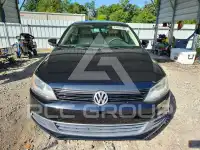 2013 Volkswagen Jetta photo