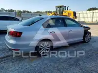 2013 Volkswagen Jetta photo