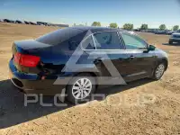 2013 Volkswagen Jetta photo