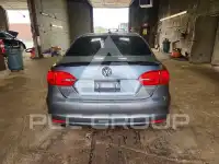 2013 Volkswagen Jetta photo